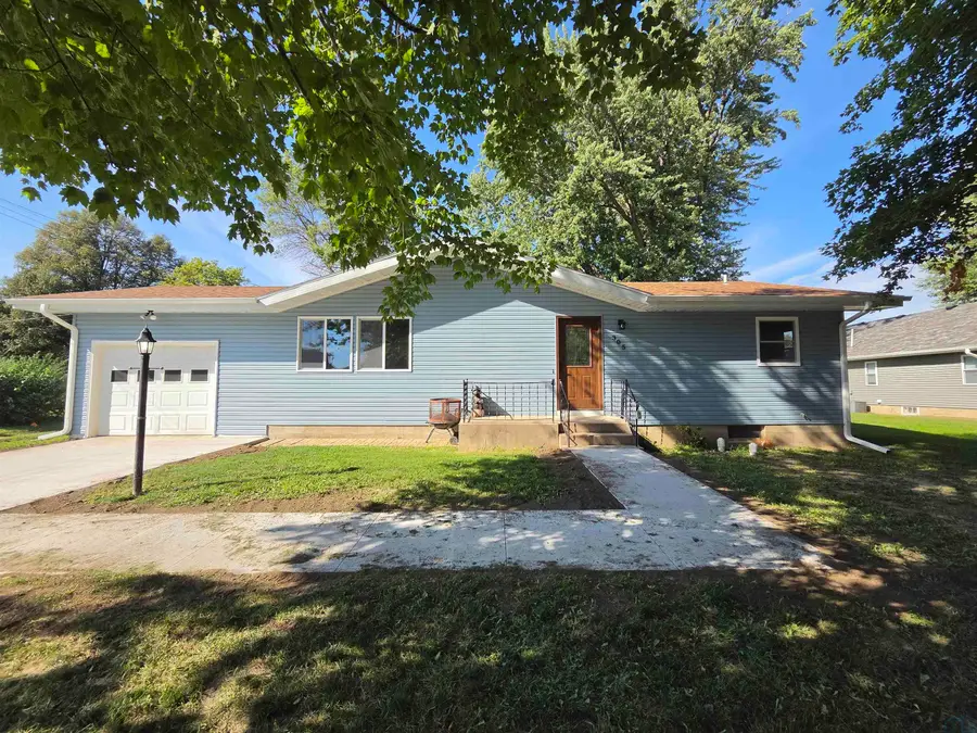 305 James St., Homer, NE 68030 - #3