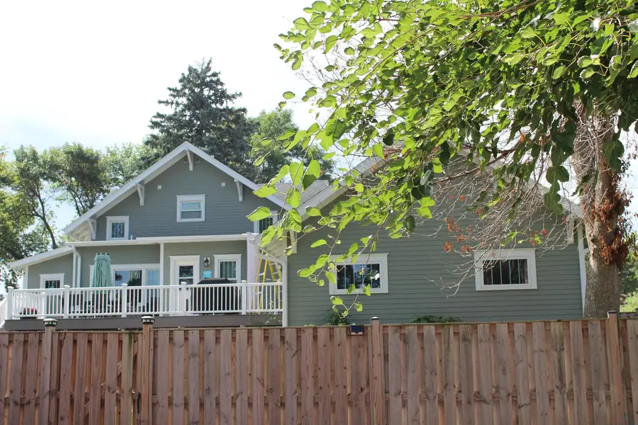 317 4th St NE, Orange City, IA 51041 - #3