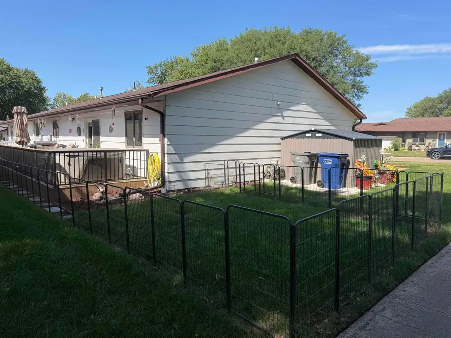 115 W 5th ST, Remsen, IA 51050 - #3