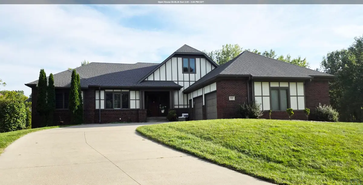 924 46th St., Sioux City, IA 51104 - #1