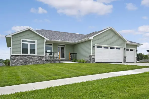 2700 Bings Court, Sioux City, IA 51108