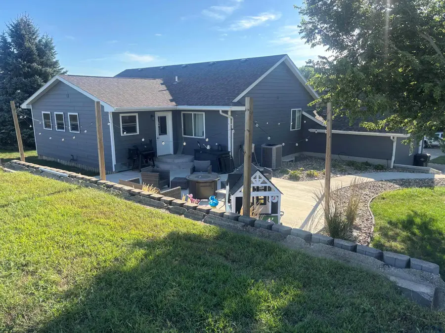 200 Crestview Drive, Rock Rapids, IA 51246 - #2