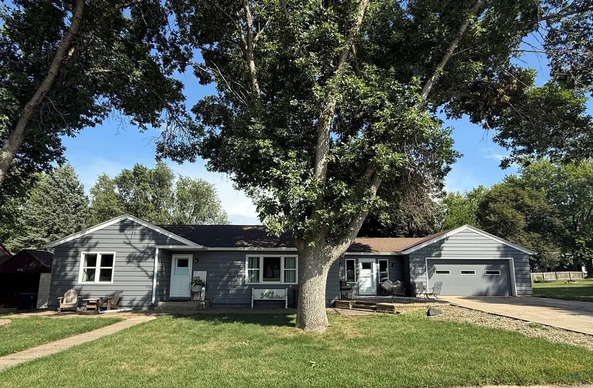 910 S Story, Rock Rapids, IA 51246 - #1