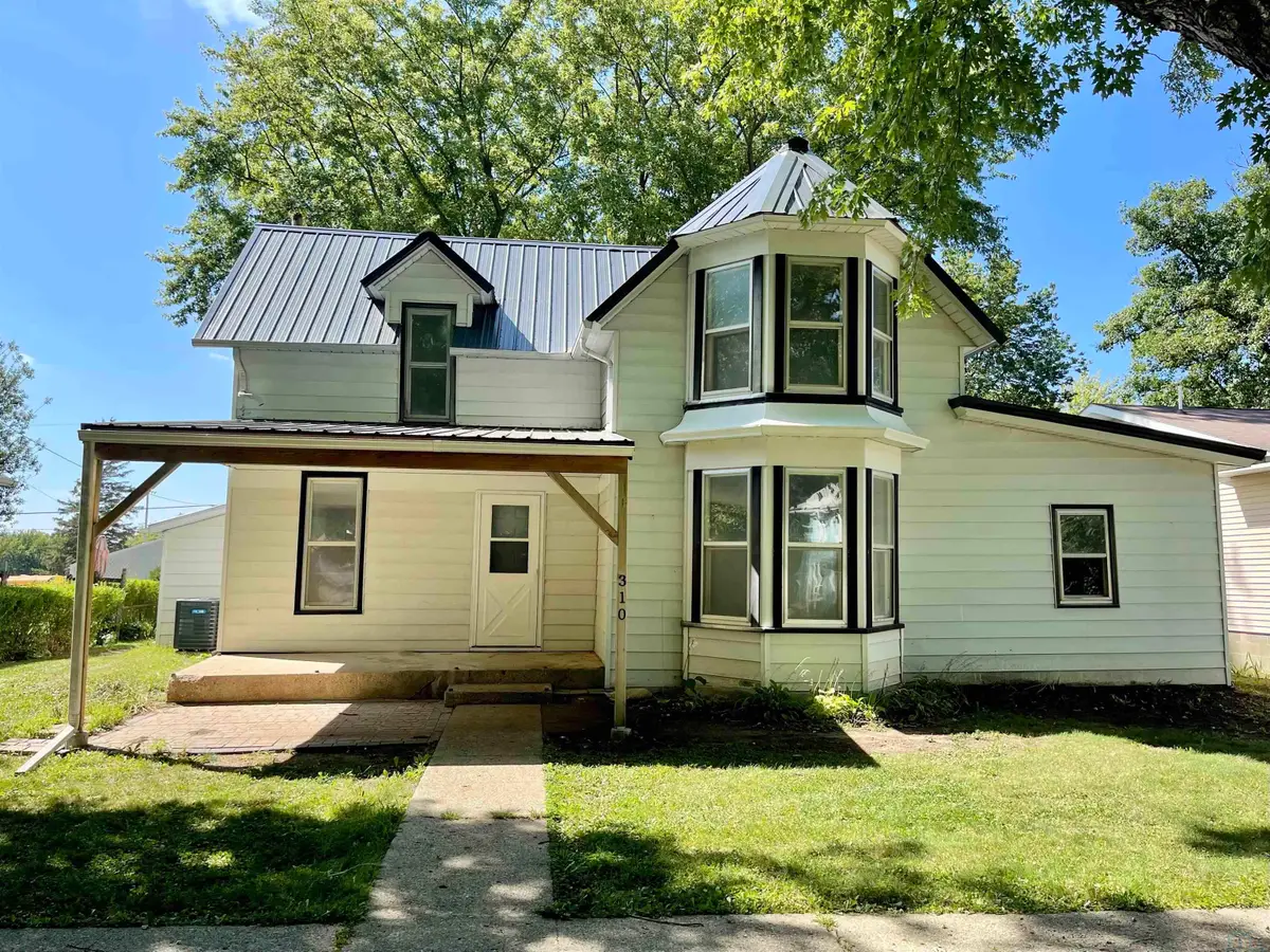 310 S DUNDAS ST, Schaller, IA 51053 - #1