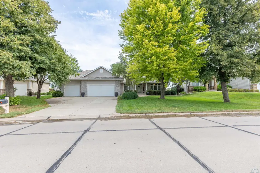 459 E Sawgrass, Dakota Dunes, SD 57049 - #2