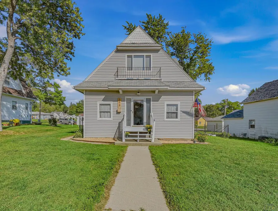 253 MAIN ST, Kingsley, IA 51028 - #2