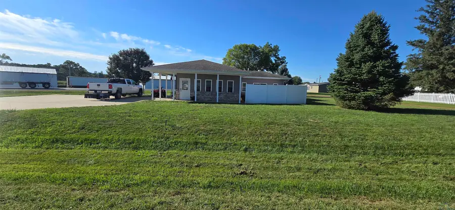 216 Cherry Street, Hubbard, NE 68741 - #2