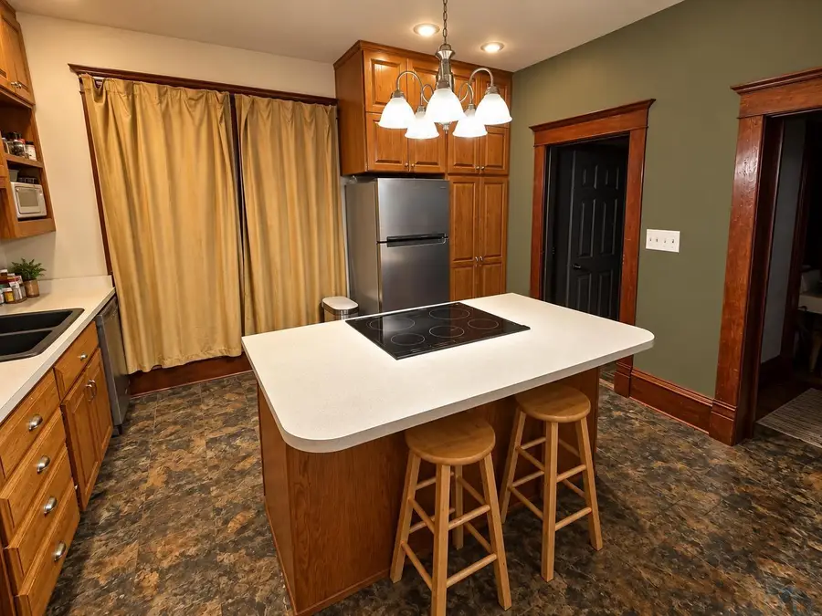 530 Iowa St., Akron, IA 51001 - #3