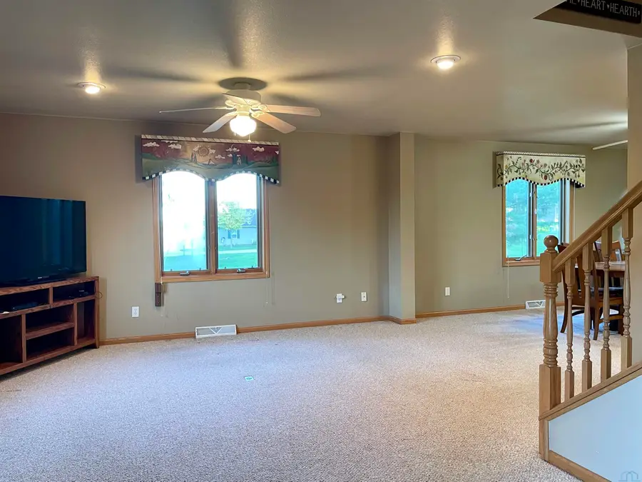114 White Cap Road, Storm Lake, IA 50588 - #3