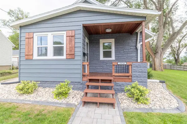 2614 Morgan St, Sioux City, IA 51104