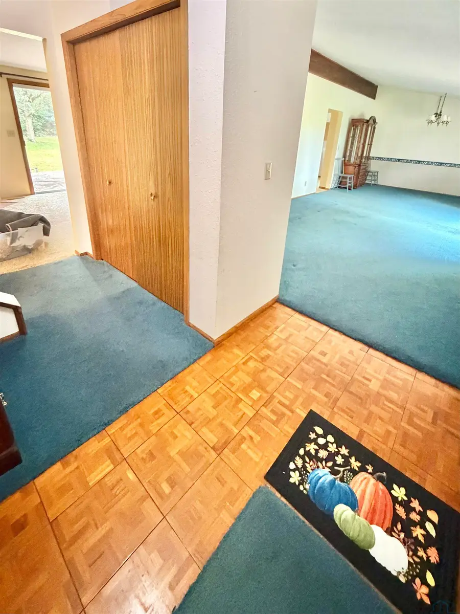 1031 Carroll Ave, Sioux City, IA 51108 - #3