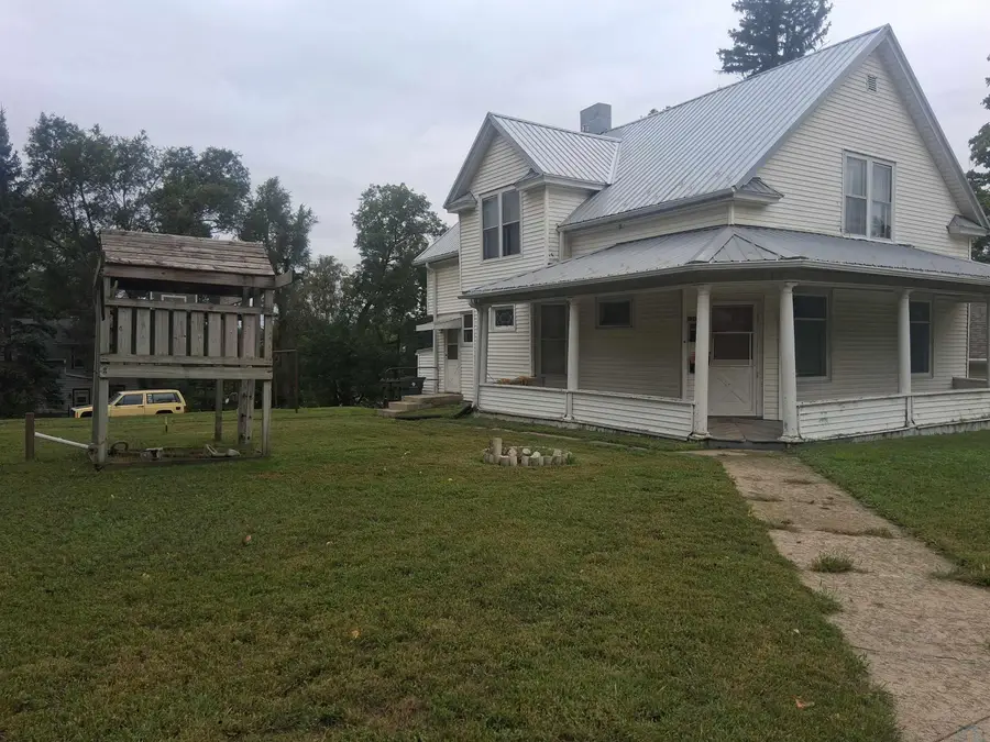 2204 W 4th Street, Sioux City, IA 51103 - #2