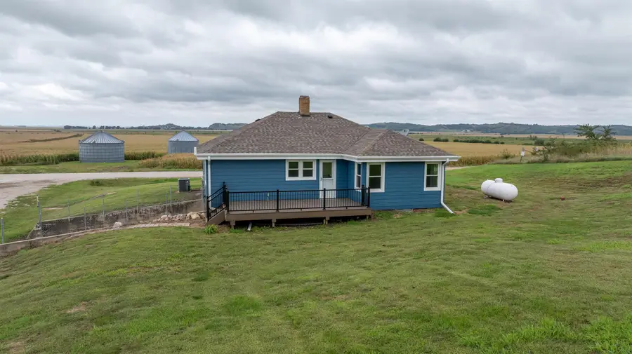 14827 Oak Ave, Castana, IA 51010 - #2