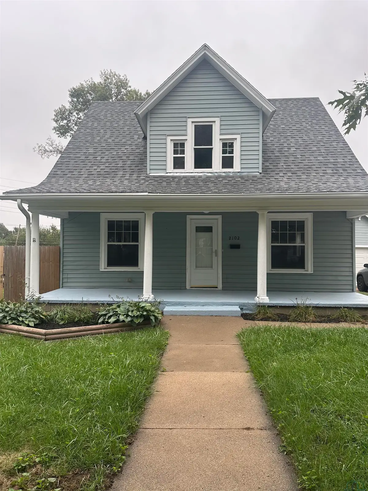 2102 Magnolia Street, Sioux City, IA 51106 - #1