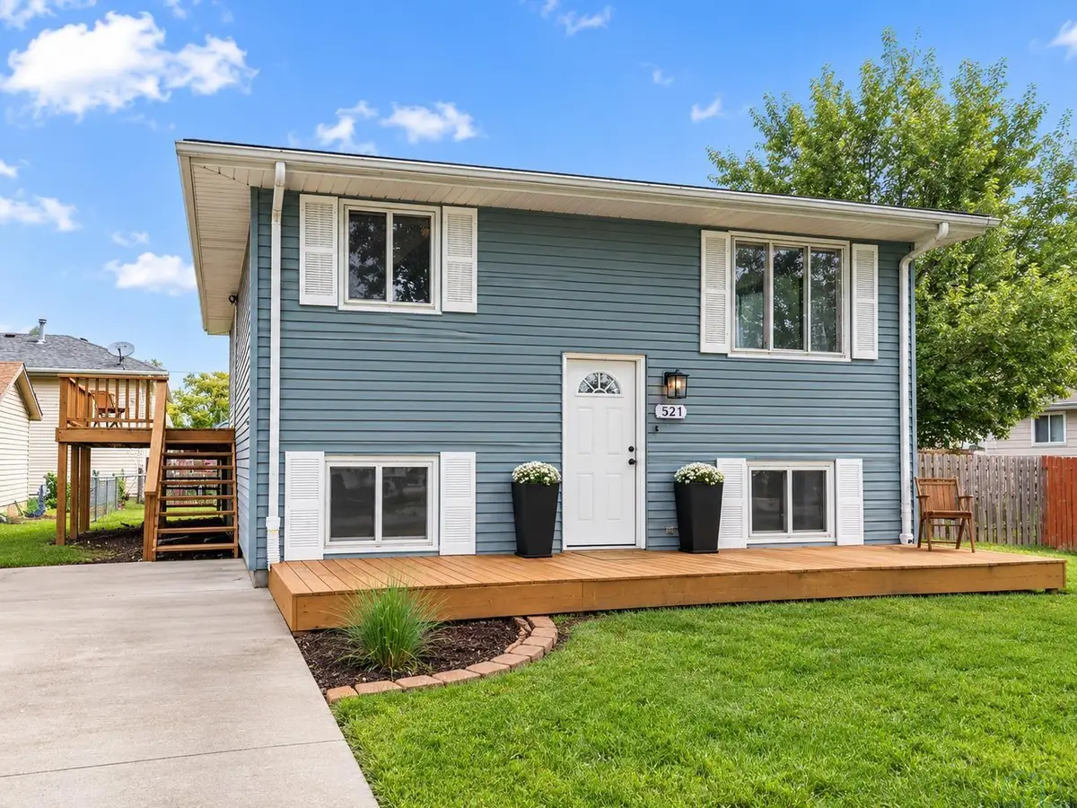 521 W 8th Street, South Sioux City, NE 68776 - #1