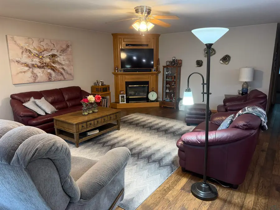 613 Kennedy St, Remsen, IA 51050 - #3