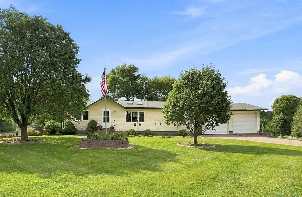 1805 Glen Ellen Rd, Sioux City, IA 51106 - #1