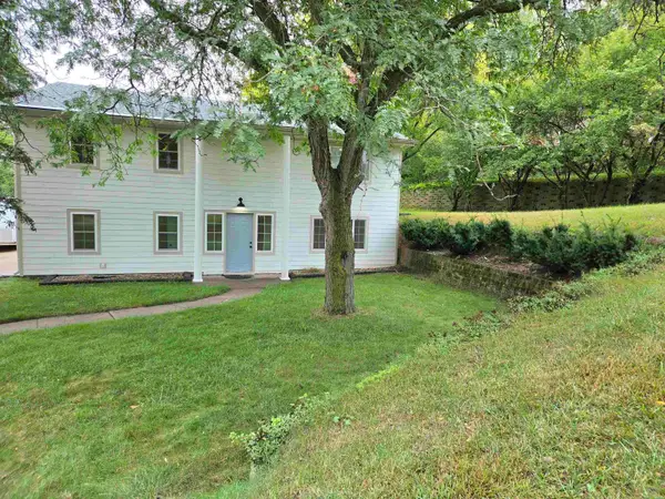 4860 Skyline Drive, Sioux City, IA 51104