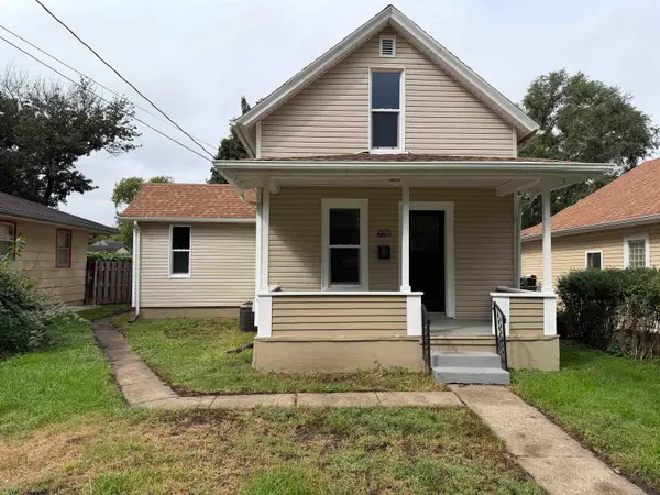 2507 CENTER ST, Sioux City, IA 51103