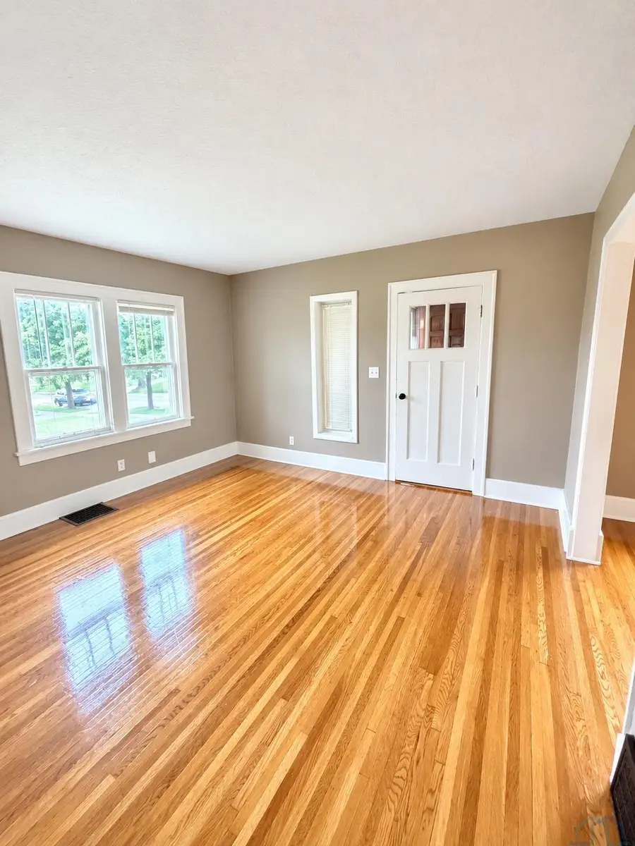4520 Grant st, Sioux City, IA 51108 - #3