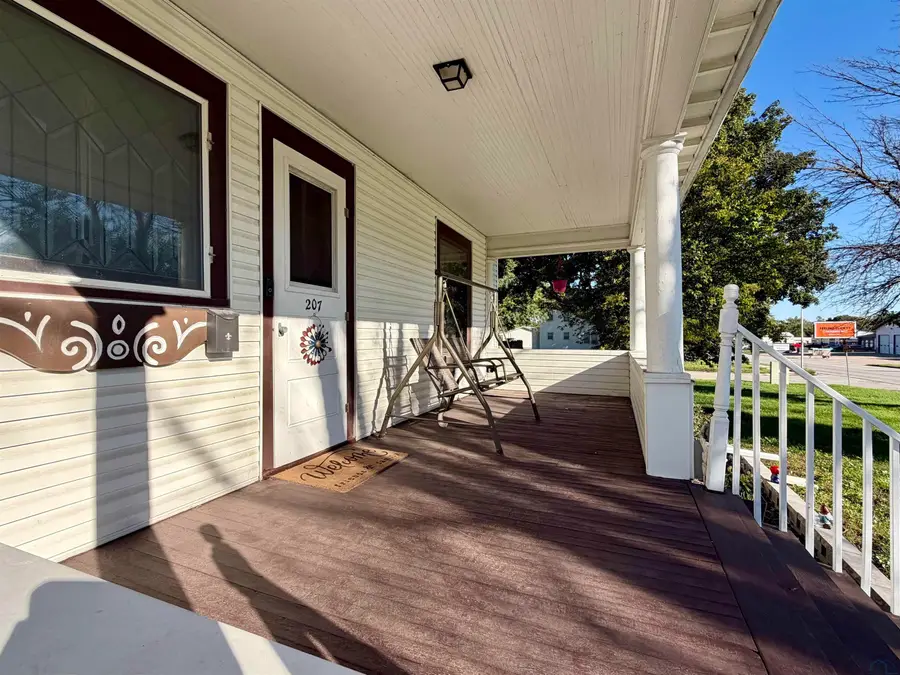 207 NW 7TH ST, Pocahontas, IA 50574 - #2