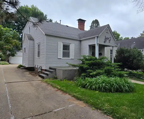 3010 Pierce Street, Sioux City, IA 51104