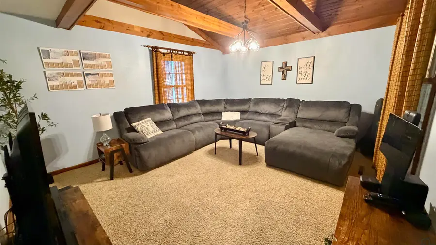 712 EMERALD DR, Storm Lake, IA 50588 - #2