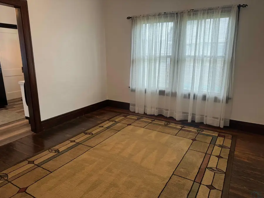 311 S 4th Street, Beresford, SD 57004 - #2