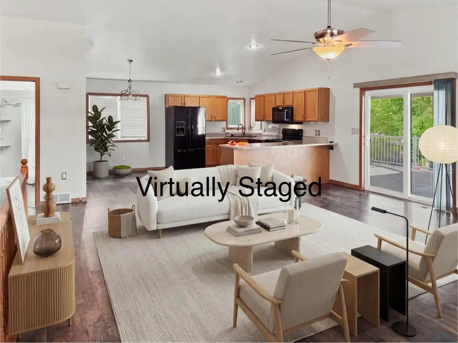 1611 Sunset SW, Le Mars, IA 51031 - #3