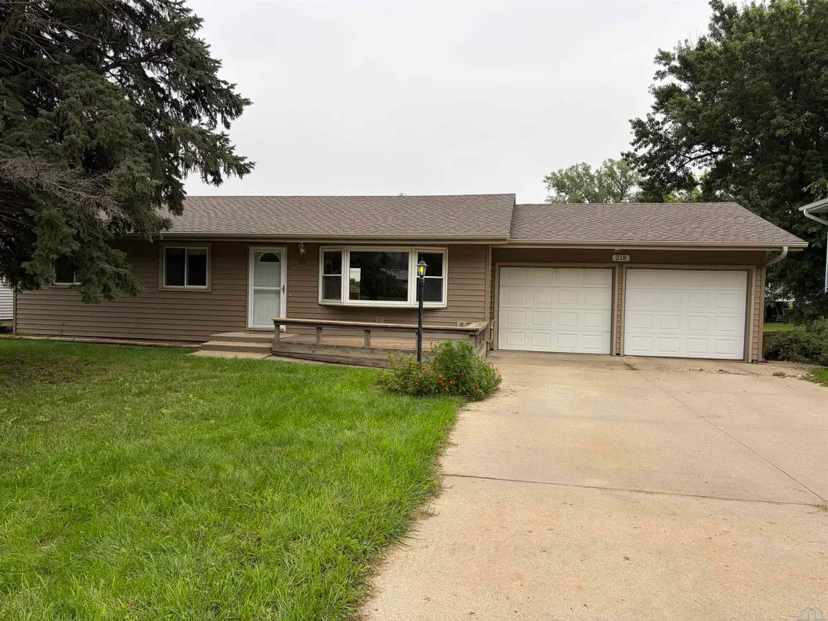 218 S Colon St, Sioux City, IA 51103 - #1