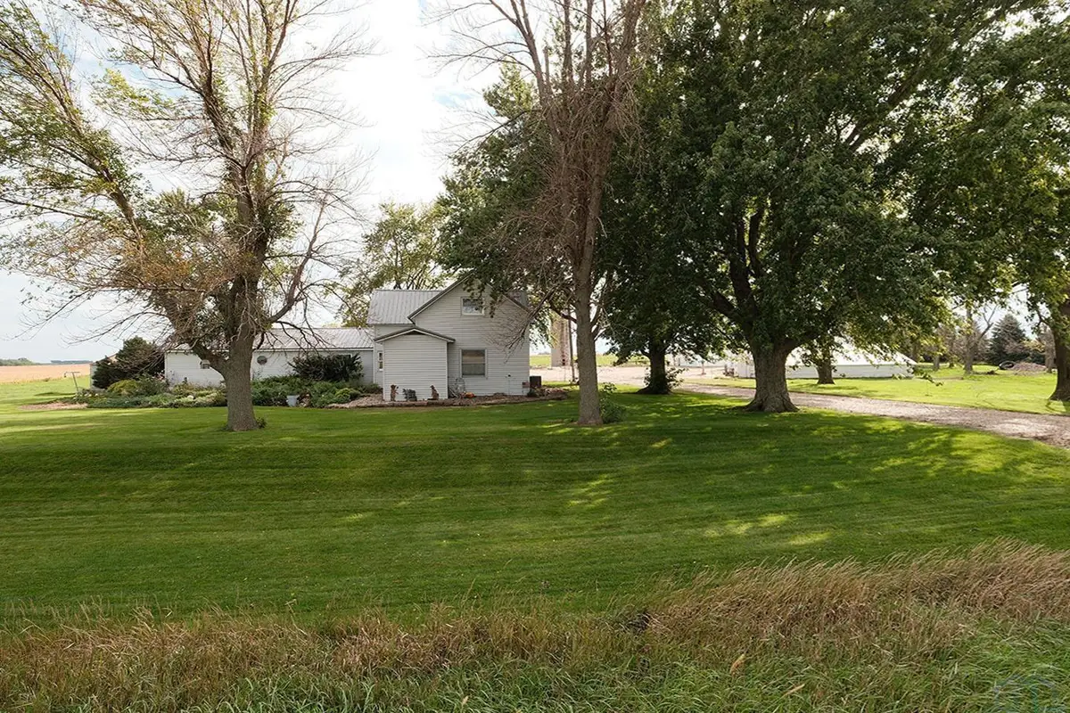 2747 360th Street, Rock Valley, IA 51247 - #1