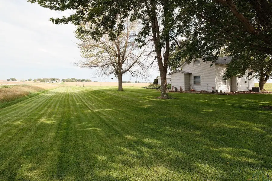 2747 360th Street, Rock Valley, IA 51247 - #2