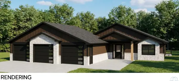 1601 Juneau Place SE, Orange City, IA 51041