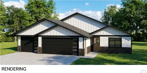 1605 Juneau Place SE, Orange City, IA 51041