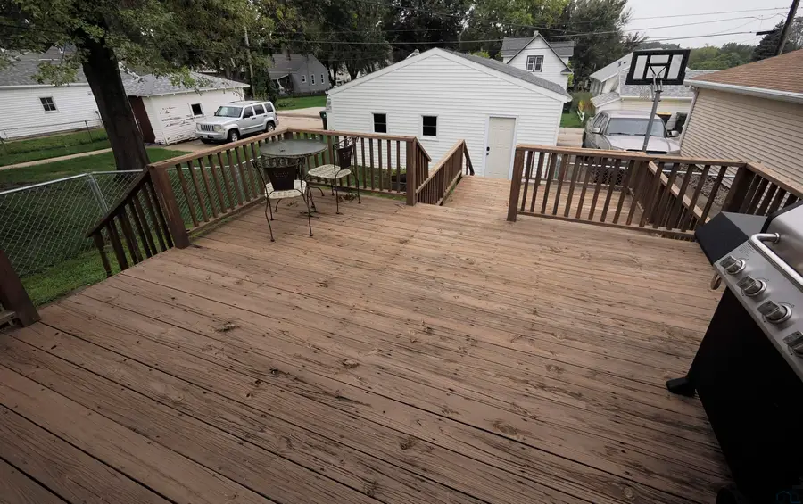 2511 S LEMON ST, Sioux City, IA 51106 - #3
