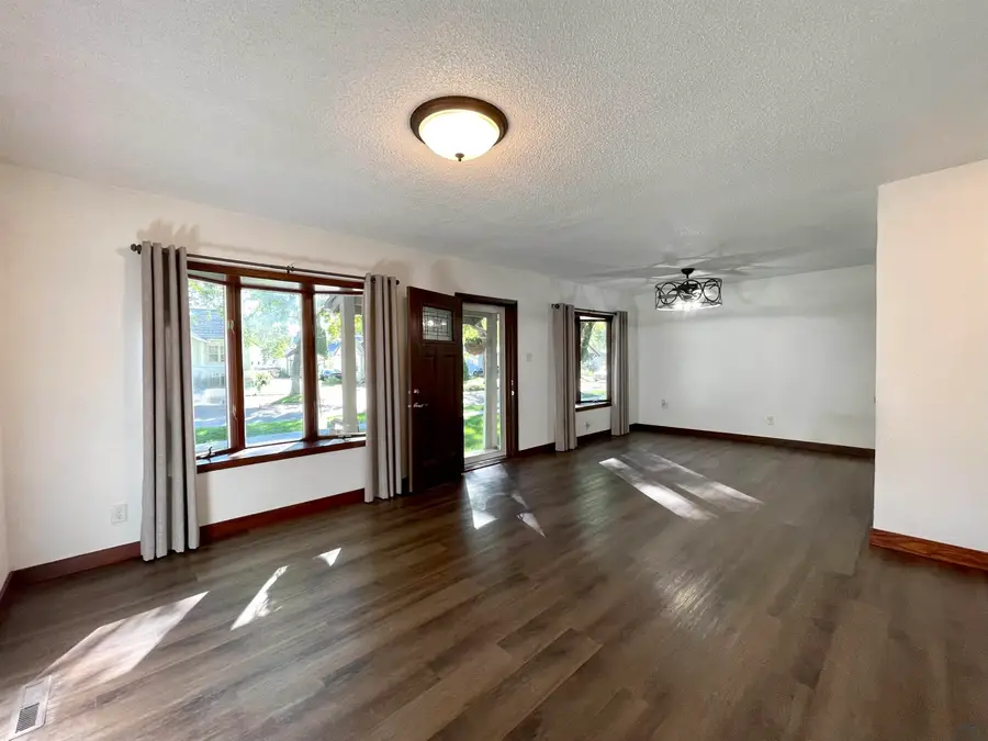 518 Barton Street, Storm Lake, IA 50588 - #3