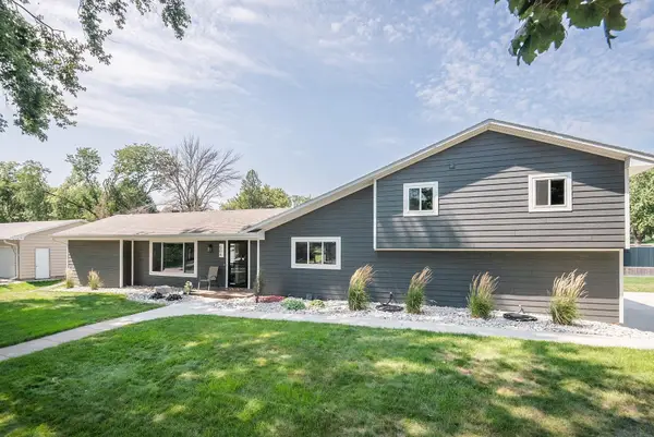504 FLORIDA AVE SW, Orange City, IA 51041