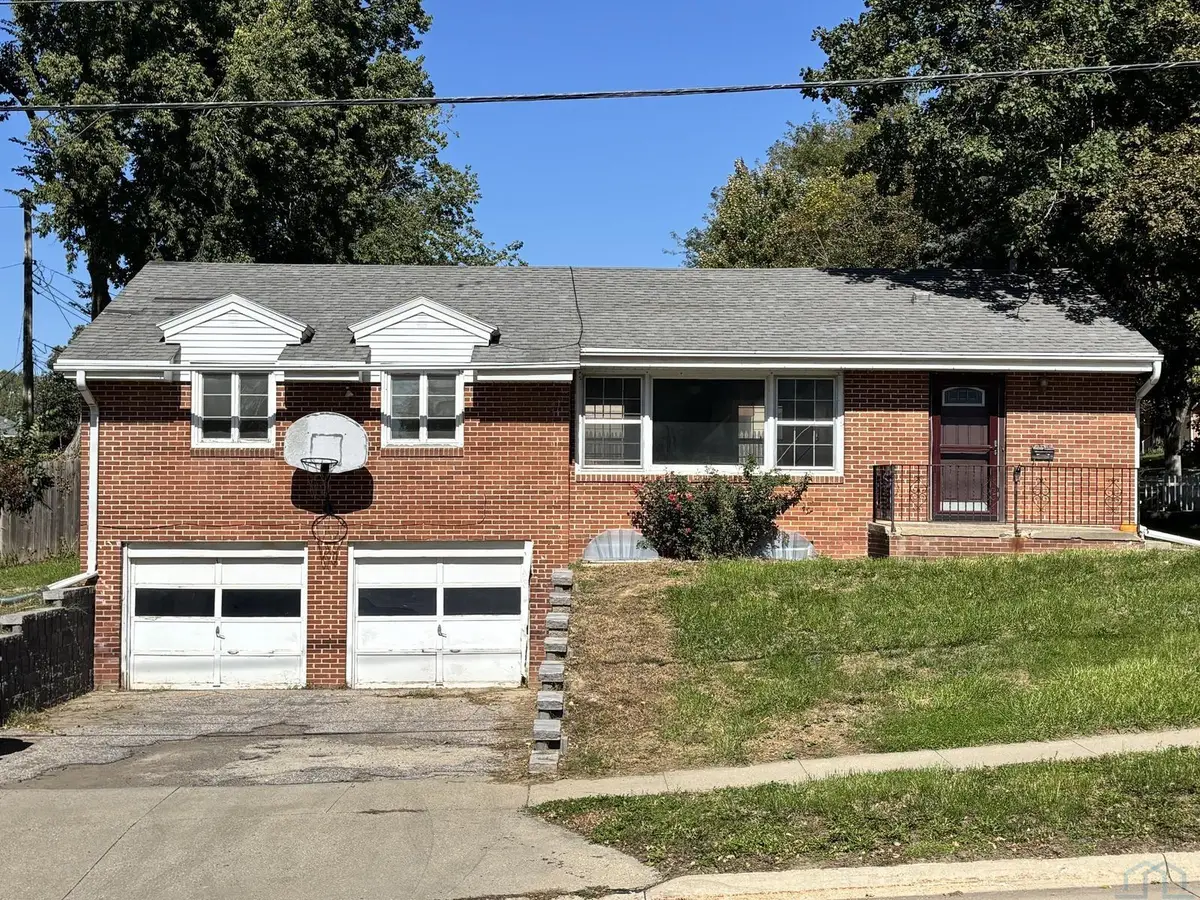 3601 Pierce Place, Sioux City, IA 51104 - #1