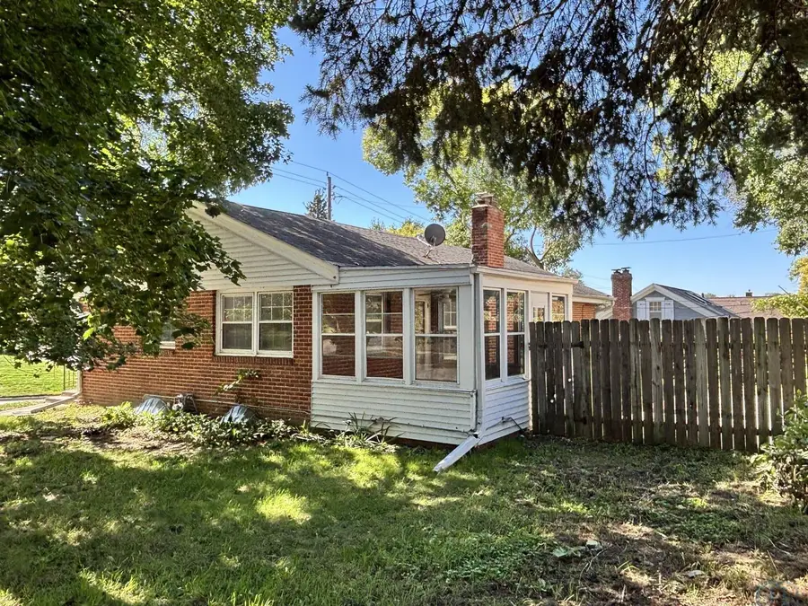 3601 Pierce Place, Sioux City, IA 51104 - #3