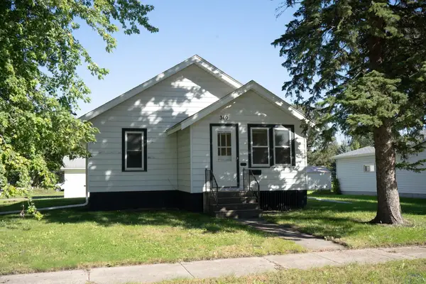 310 4th Ave NW, Pocahontas, IA 50574
