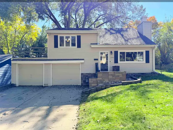 3704 Seger Ave., Sioux City, IA 51106