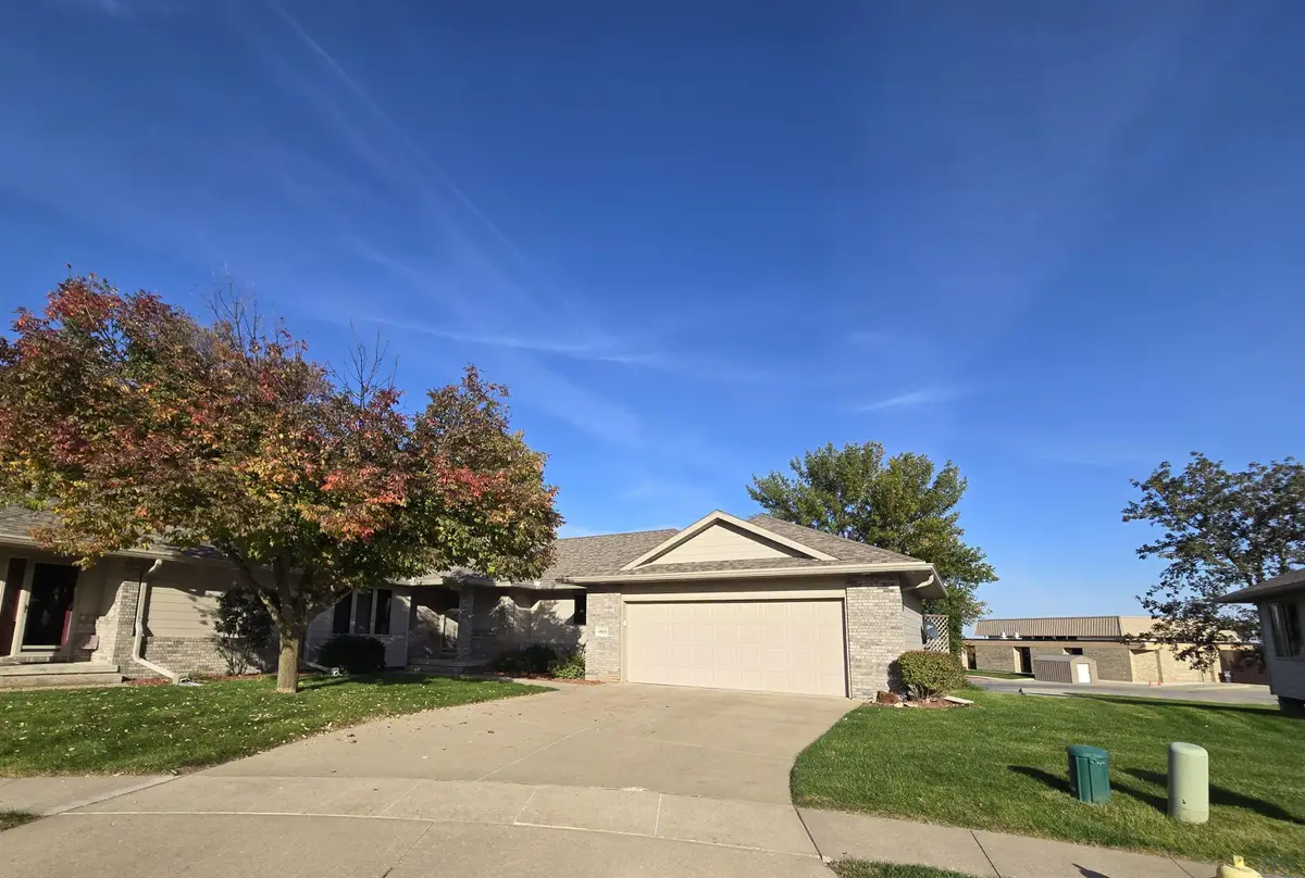 4843 Brookshire Place, Sioux City, IA 51106 - #1