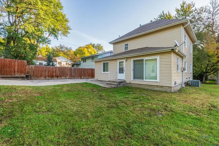 4501 Polk St, Sioux City, IA 51108 - #2