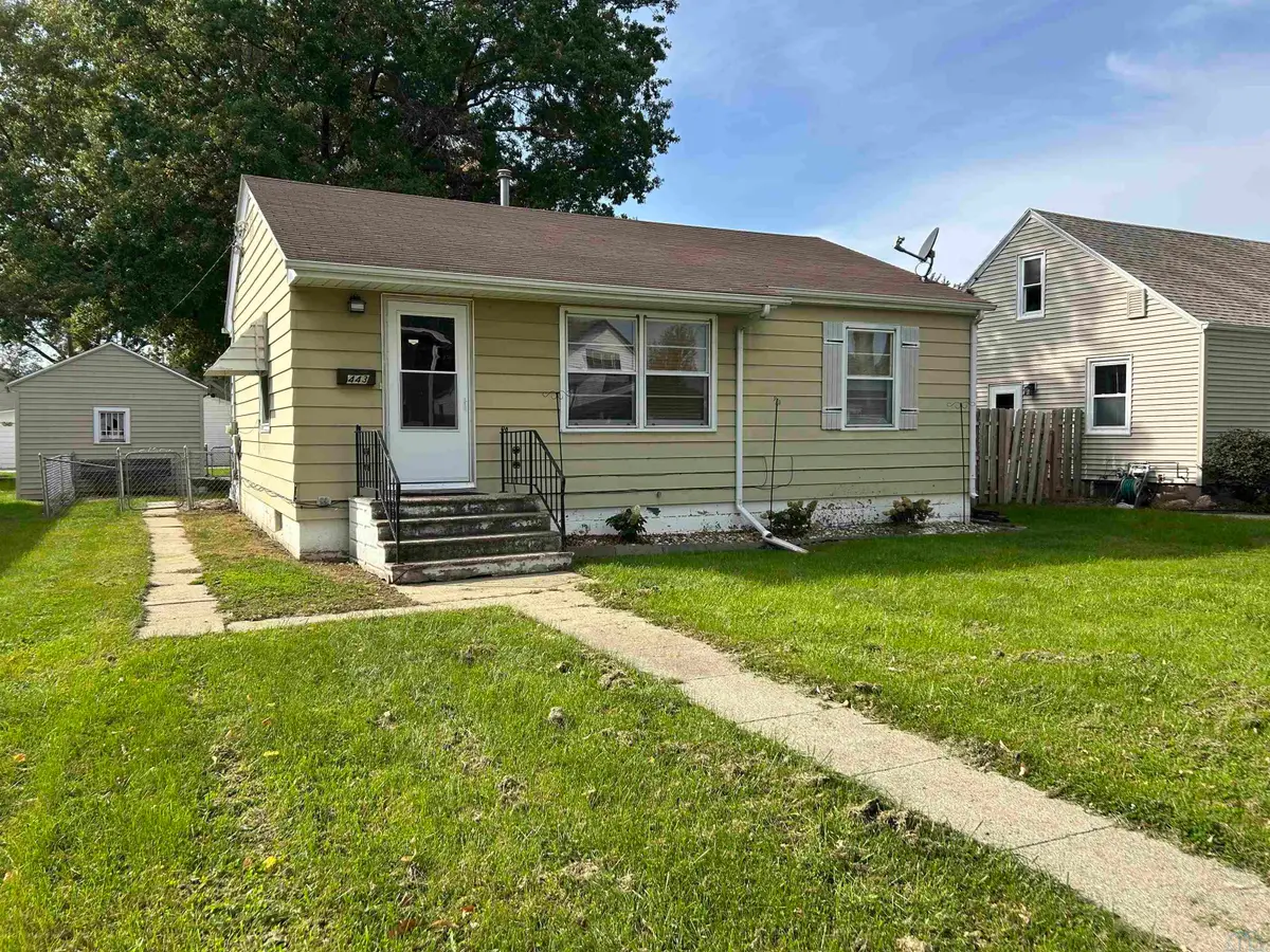 443 NE 2nd Ave, Le Mars, IA 51031 - #1