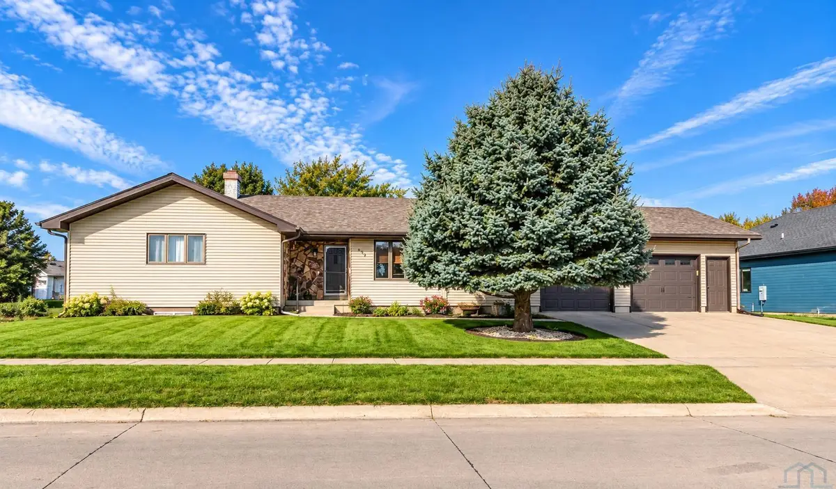 109 Elm Street, Sloan, IA 51055 - #1