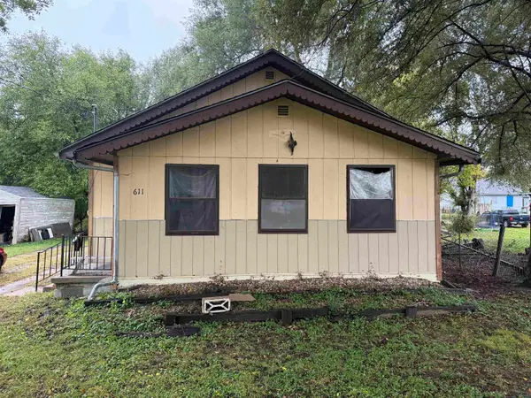 611 CASSELMAN ST, Sioux City, IA 51103