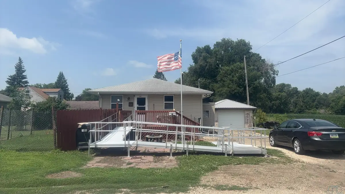 1003 CORNELIUS ST, Cherokee, IA 51012 - #1