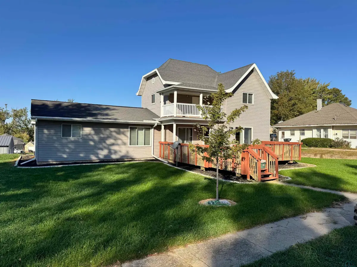 319 Elm St, Pierson, IA 51048 - #1