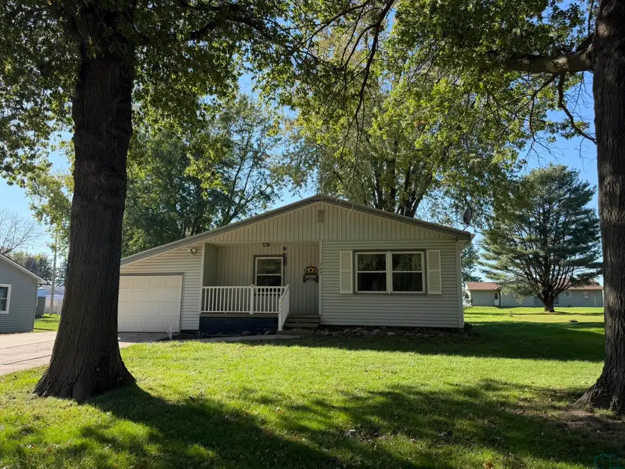 725 S Kiel Street, Holstein, IA 51025 - #3