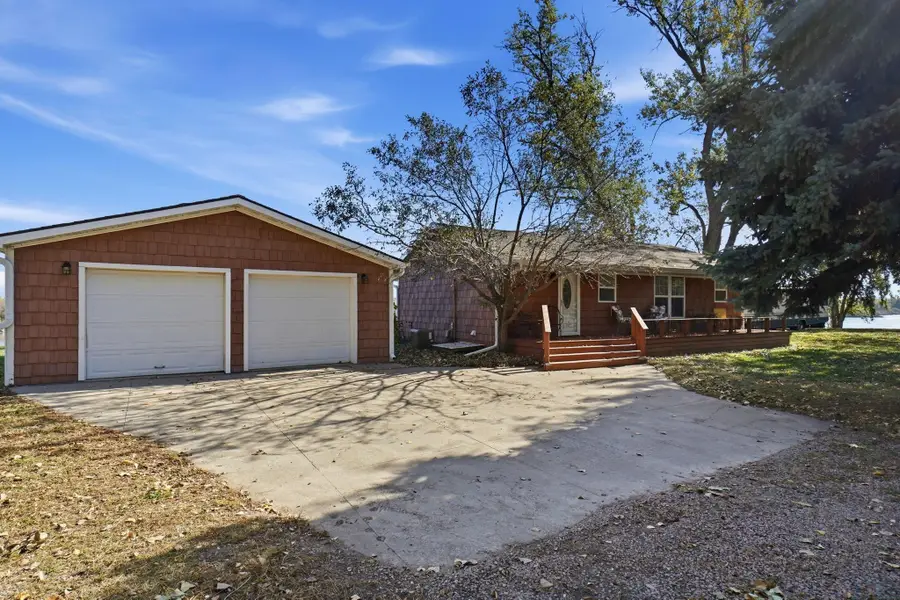 120 N 10th St, Dakota City, NE 68731 - #3